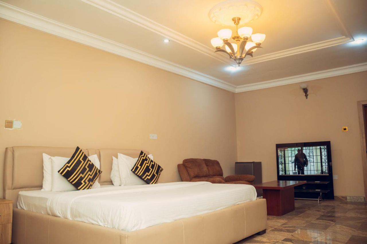 J'S Place Abuja Exterior photo