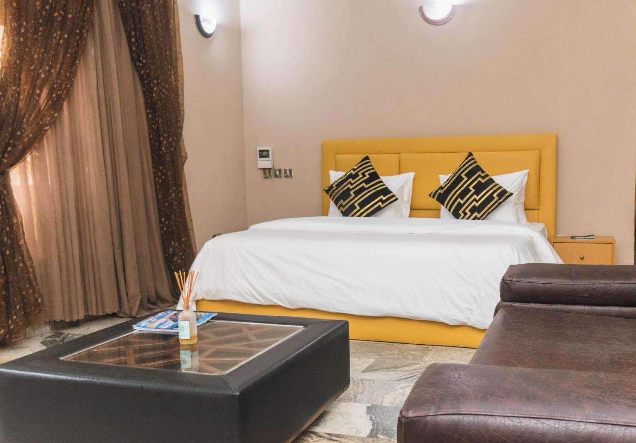 J'S Place Abuja Exterior photo