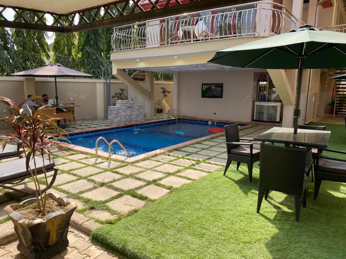 J'S Place Abuja Exterior photo